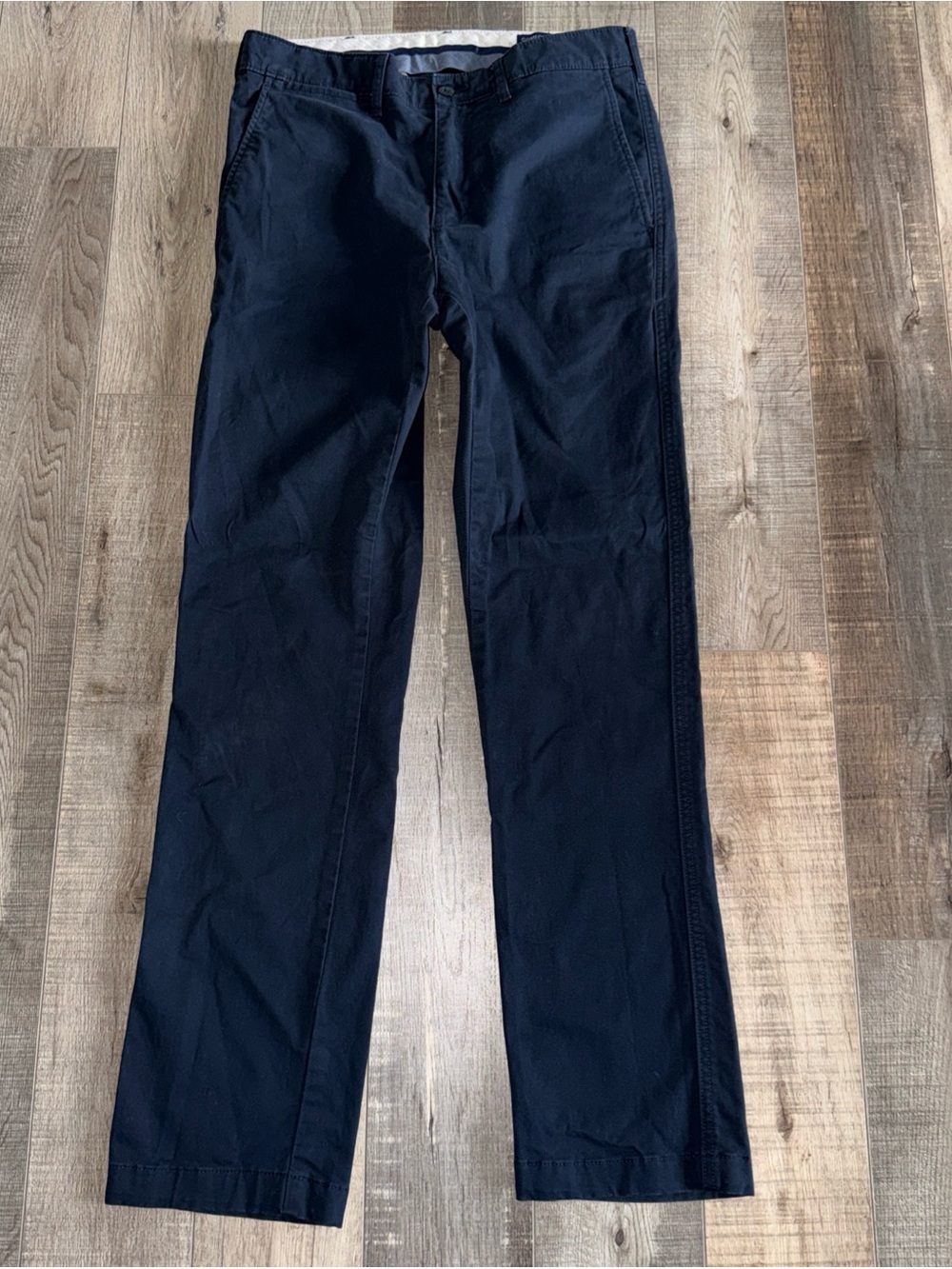 Cremieux Men's Classic Navy Chino Pants 30/32